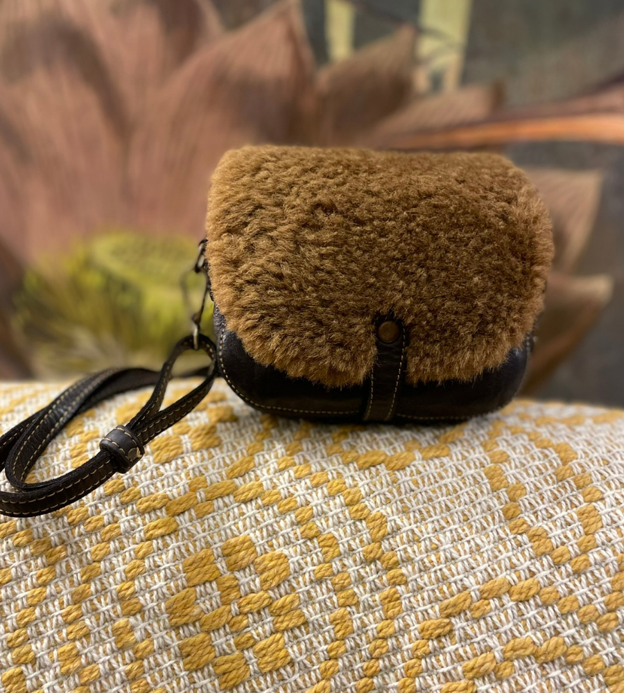 Piccola postina BS629 color testa di moro by Bayside