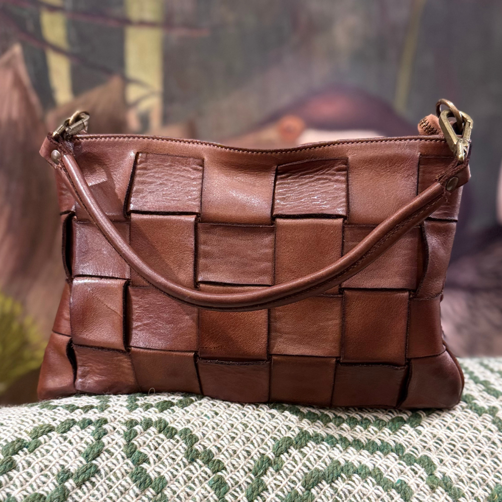 Borsa con intreccio BS597 color Cuoio by Bayside