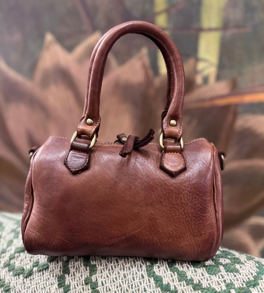 Mini Bauletto BS763 in color cognac by Bayside