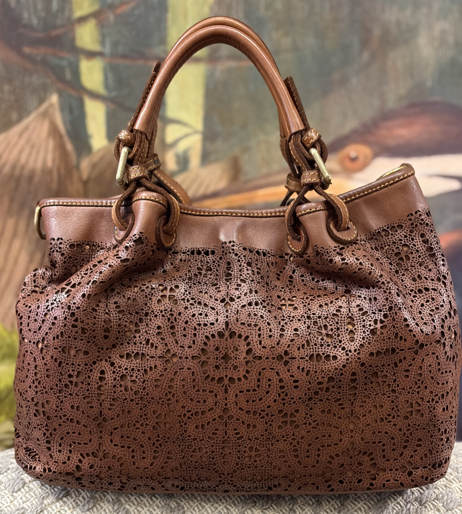 Bauletto laserato in pelle color cuoio BS783 by Bayside