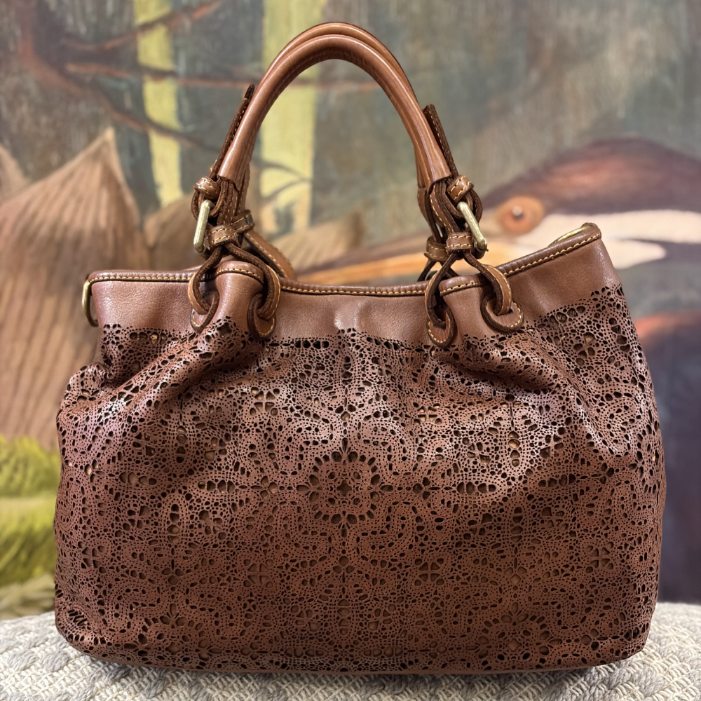 Bauletto laserato in pelle color cuoio BS783 by Bayside