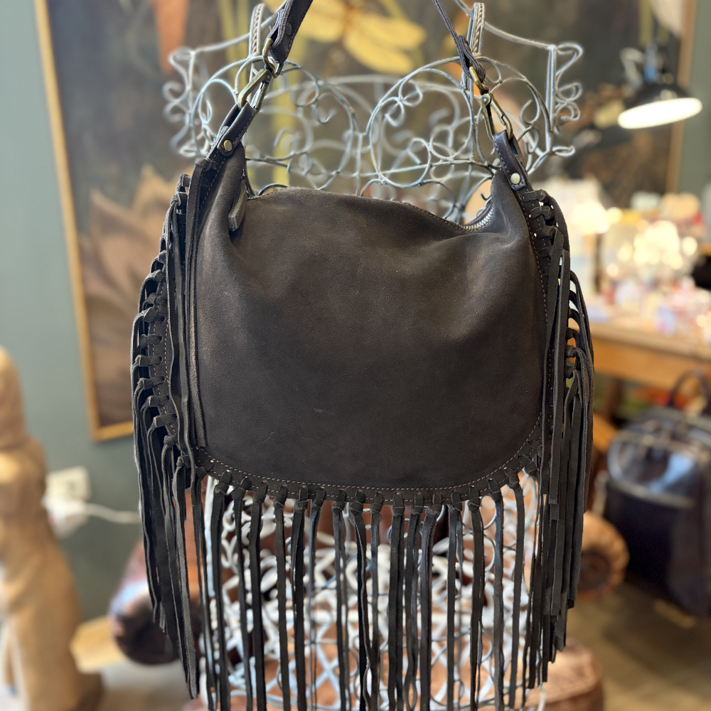 Borsa mezzaluna in pelle scamosciata con frange Bayside BS843