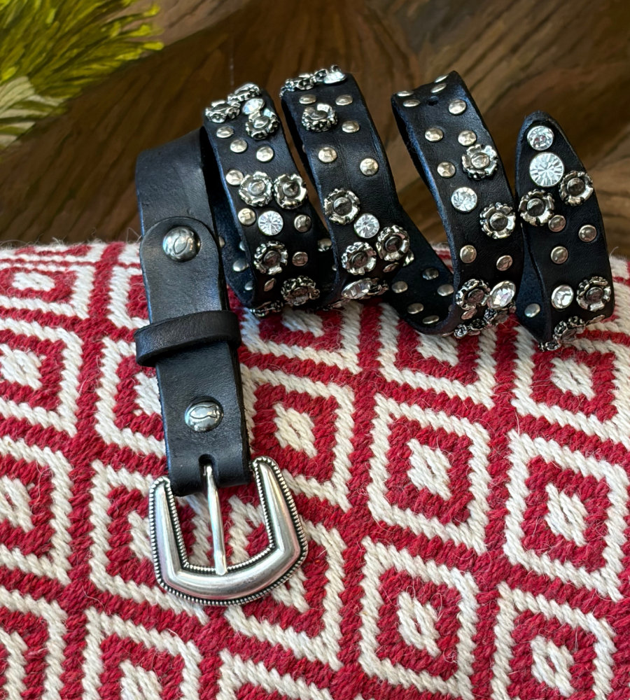 Cintura Campomaggi Bella di Notte Nera – Pelle con Borchie e Strass