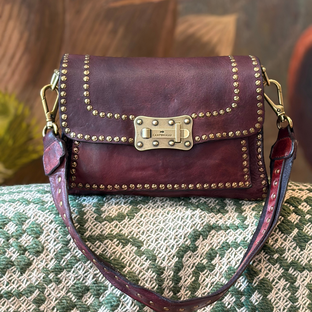 Borsa Campomaggi Agnese S Bordeaux – Tracollina in Pelle con Rivetti Oro – foto 2