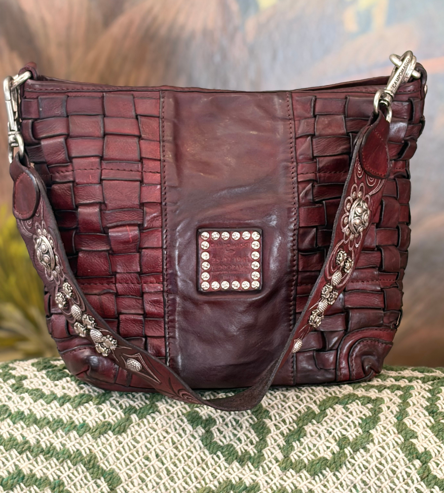 Borsa Campomaggi Beth M Vinaccia – Monospalla Piccola in Pelle Intrecciata